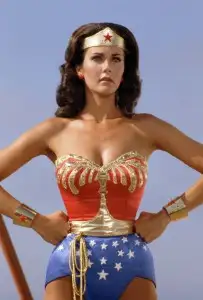 LYNDA CARTER WONDER WOMAN
