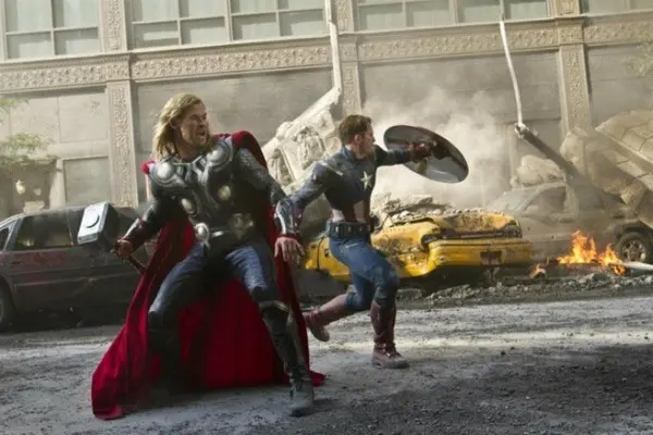 foto do filme os vingadores 2