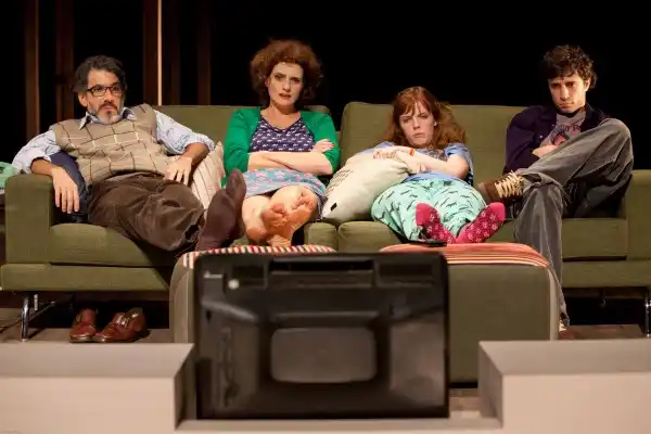 Sem Pensar 5 KIKO MARQUES DENISE FRAGA JULIA NOVAES E KAUE TELOLLI 3 créd João Caldas