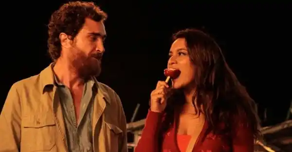 joao miguel e dira paes em cena de a beira do caminho 1343858726171 956x500