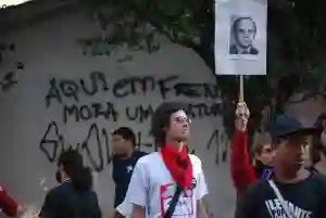 21 anos