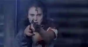 Natalie Portman Gun