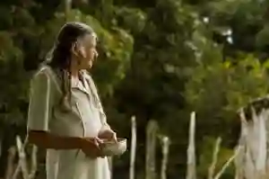 O que tenho lembro