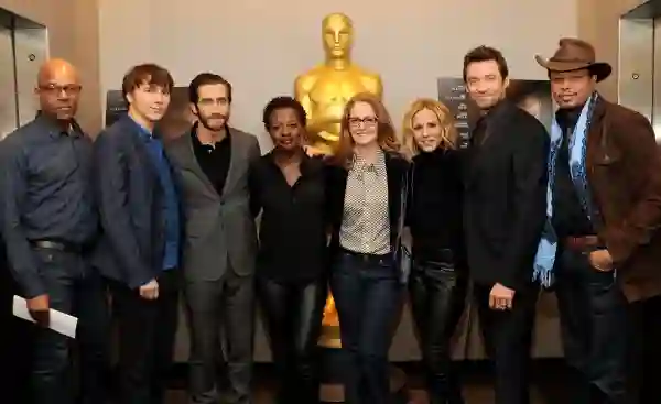 The Academy Of Motion Picture Arts And Sciences Hosts An Official Academy Member Screening Of Prisoners jake gyllenhaal hugh jackman prisoners ampas screening 04 papo de cinema e1382470468601