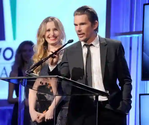 17th Annual Hollywood Film Awards - Roaming Show antes da meia noite hollywood film awards papo de cinema