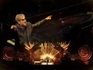 elton john papo de cinema
