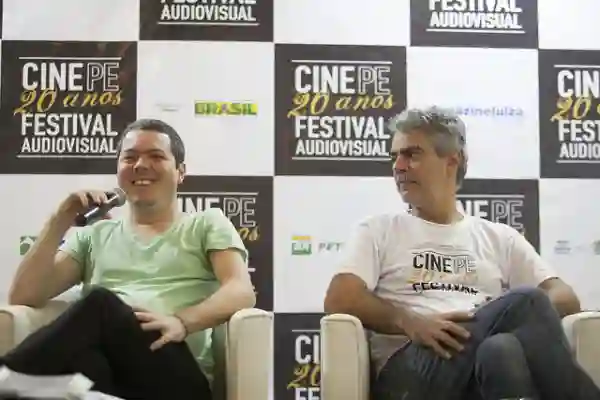 XX Cine PE #02 :: A Política na tela e no palco do Cine São Luiz 2 O diretor Bruno Safadi e o ator Nizzo Neto