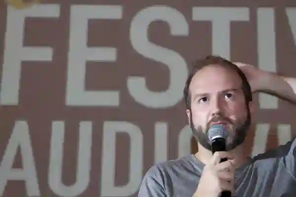 XX Cine PE #06 :: Pluralidade na tela na última noite das mostras competitivas 4 Rodrigo Grota, diretor de Leste Oeste
