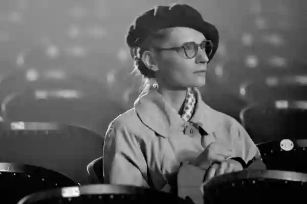 Agata Buzek em cena de Rewers