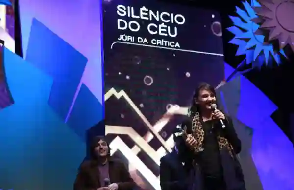 Barata Ribeiro 716 é o grande vencedor do 44° Festival de Gramado 6 Melhor Filme - Júri da Crítica: "O Silêncio do Céu", de Marco Dutra - Foto: Cleiton Thiele