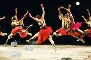 20170330 mr gaga 22 ohad naharin photo by gadi dagon anaphaza