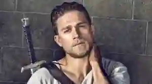 20170417 charlie hunnam as king arthur