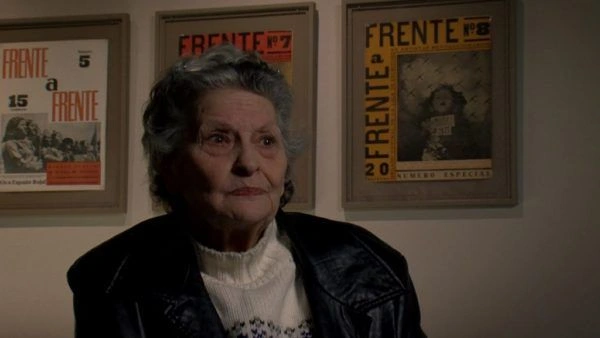 No Exílio: Um Filme de Família 2 20170419 layer 5 1024x576