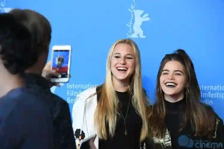 O diretor Fábio Meira e a atriz Isabela Torres participarão de sessão especial de As Duas Irenes em Porto Alegre 2 20170912 120217 mk 3433 img fix 1200x800 copy