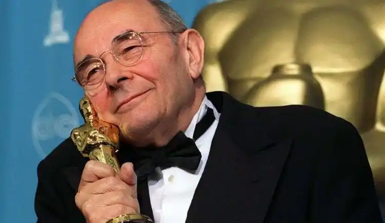 Stanley Donen :: Diretor de Cantando na Chuva morre aos 94 anos 2 20190225 stanley donen oscar papo de cinema e1551121140165