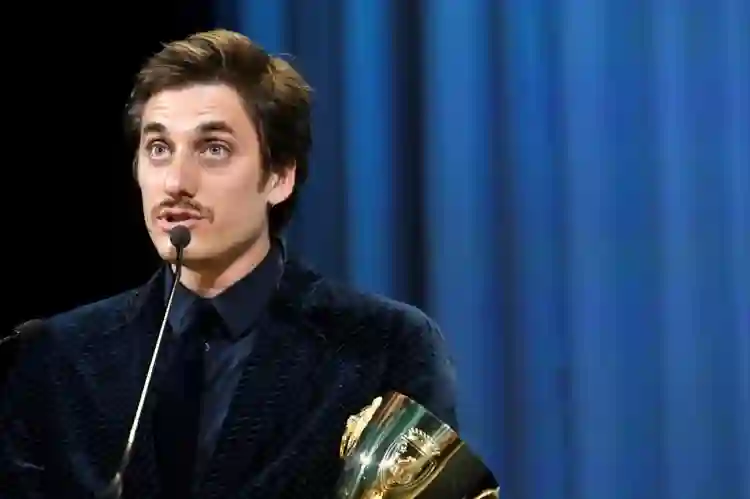 Festival de Veneza 2019 :: Coringa leva o Leão de Ouro! 5 20190907 luca marinelli papo de cinema