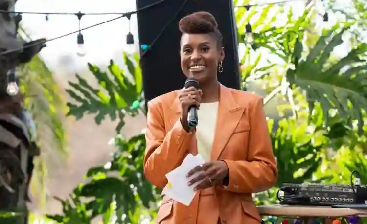 20200413 insecure t04 e01 02 papo de cinema e1586758052238