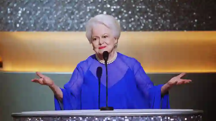 In Memoriam :: Olivia de Havilland (1916 – 2020) 3 20200726 olivia de havilland 07 papo de cinema