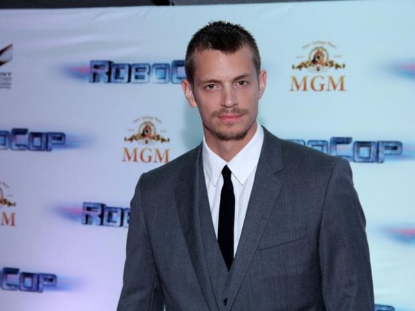 01 joel kinnaman papo de cinema