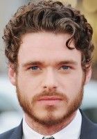 20150220 richard madden destaque e1424392981655