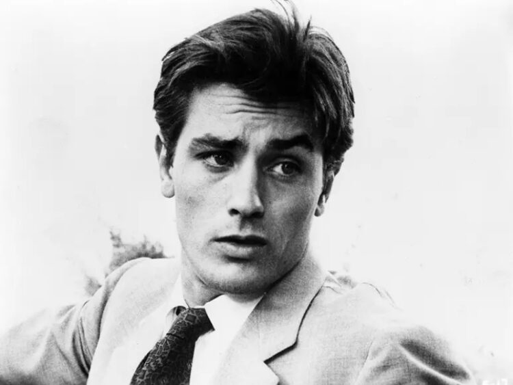 Alain Delon é um dos maiores atores da história da França.