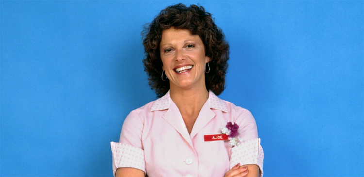 Linda Lavin