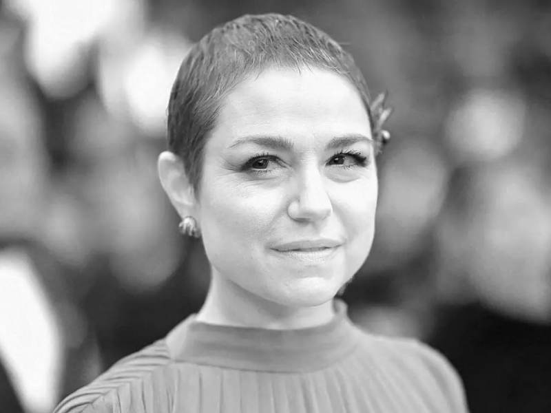 Émilie Dequenne, atriz premiada no Festival de Cannes, morre aos 43 anos